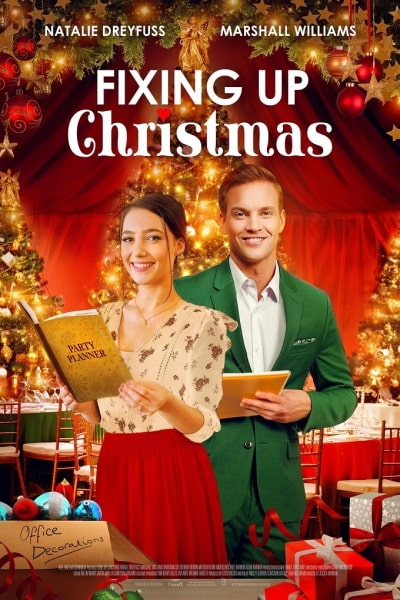 Fixing Up Christmas (Falling for Christmas)